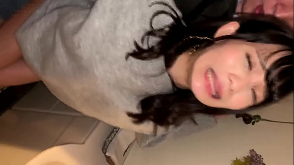 トイレでも車でもとにかくチ○ポを求める性欲おばけ！！チ○ポがふやけるほどに唾液をねっとり絡ませながら長い舌でじっくり味わう濃厚フェラチオ！ thumbnail