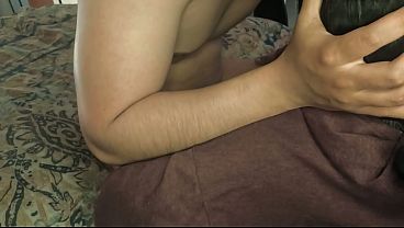 Mi suegra me chupa la verga todo el dia 