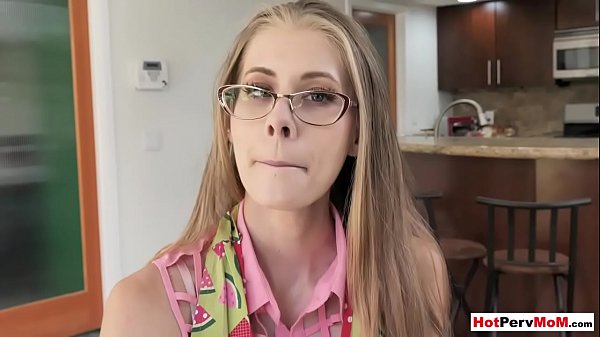 Stepmom Gives Me Ham And Eggs And Blowjob For Breakfast thumbnail