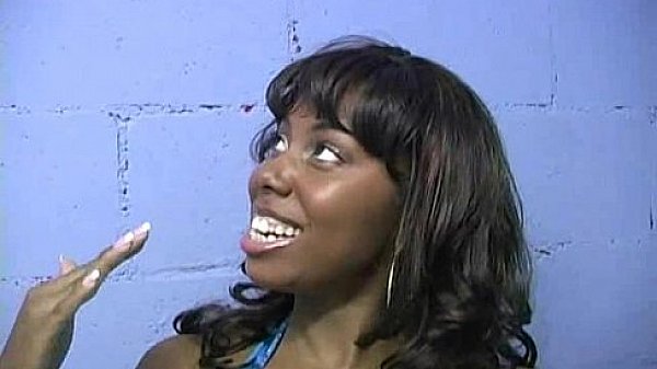 Sexy Wild Lady Deepthroats At Gloryhole 7 thumbnail