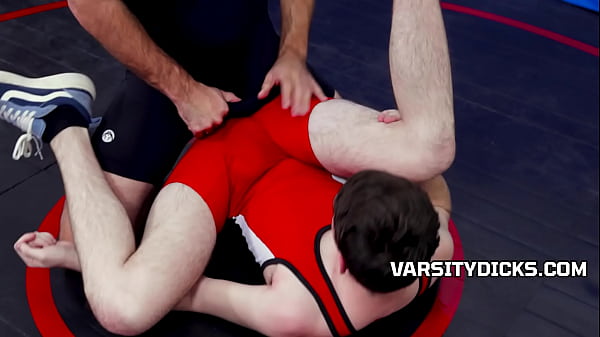 Noobie Dakota Keeps Bumping Into Wrestling Coach thumbnail