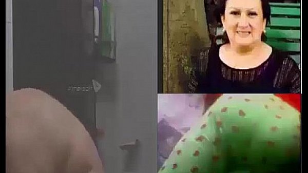 Espiando A Mi Tia Culona En La Ducha thumbnail