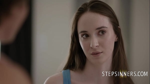 Nonton How Bad Could It Be, Stepsis? - Hazel Moore thumbnail