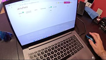 Nonton Casting Porno: Una Webcamer Me Pidio Grabar Su Primer Video Porno Y Acabo Sacandome Un Lechero thumbnail