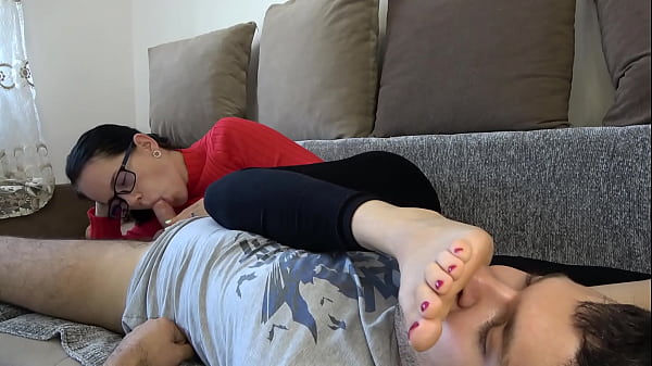 Hot Stepmom Anna thumbnail