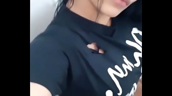 Nonton Le Gusta La Pija Grande Y Peluda thumbnail