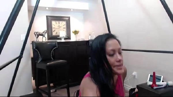 Nonton Maxine X's Favorite Sex Toy! Oriental Nympho Rides Her Fastest Sybian! thumbnail