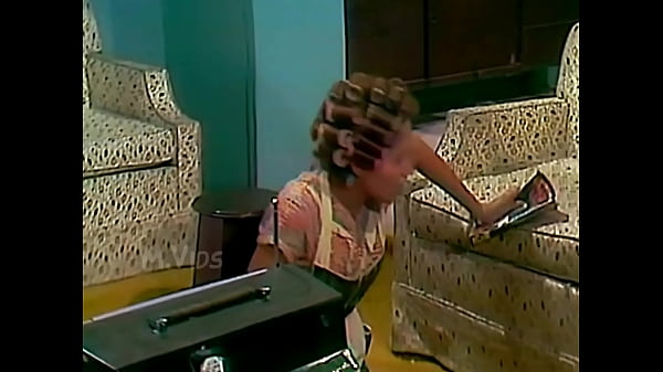 Nonton Chaves Sarrando Florinda thumbnail