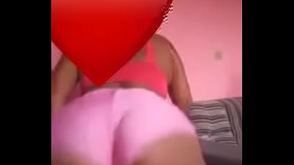 Nonton Ebony Big Ass Dance thumbnail