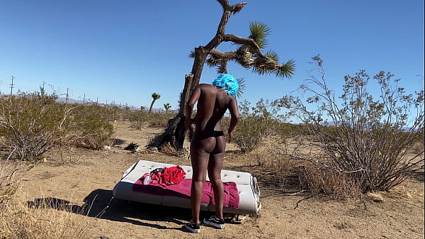 Nonton Black Couple Celebrates Labor Day thumbnail