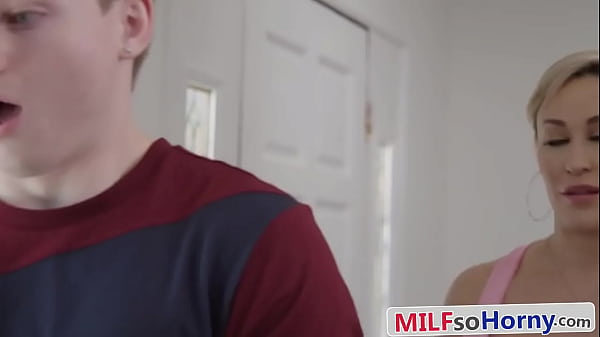 Play MP4 - Big Tits MILF Tutor Seducing Young Couple Into FFM 3-Way