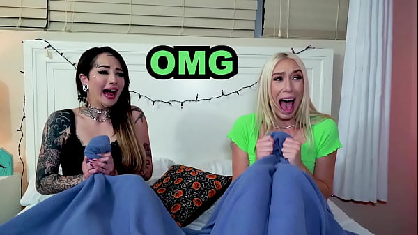 Nonton Bangbros - Muthafuckin' Dracula Trying Hard To Get His Dick Wet, Succeeds Thanks To His Powers Of Seduction thumbnail