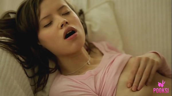 Horny As Fuck, Lynn Tears Off Her Clothes, Her Massive Natural Tits Bouncing Free. Her Pussy&rsquo;s Already Throbbing, Slick With Need As She Grabs Her Trusty Glass Cock. She Slams It Into Her Tight Cunt! thumbnail