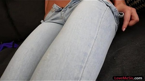 Aidra Fox gets her sweet pussy drilled by hard dick 