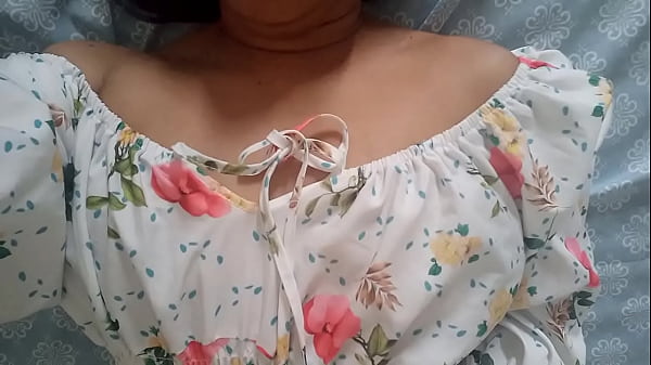 Nonton Mi Hermanastra Tiene Varios Dias Sin Follar Y Se Desnuda Para Darse Una Rica Masturbacion Hasta Gemir De Placer thumbnail