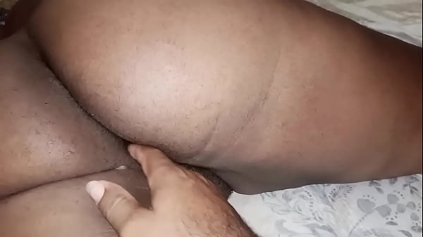 Rasgando A Buceta Da Cunhada Gordinha thumbnail