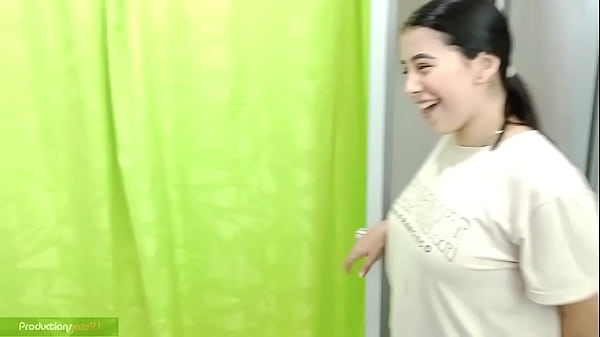 Mi Madrastra Tiene El Fetiche De Oler Mis Calzones, La Descubro Toc&aacute;ndose Con Mi Tanga En Su Boca, Me Excite Y Me Agache A Chuparle El Co&ntilde;o thumbnail