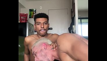 METENDO NO NOVINHO SAFADO