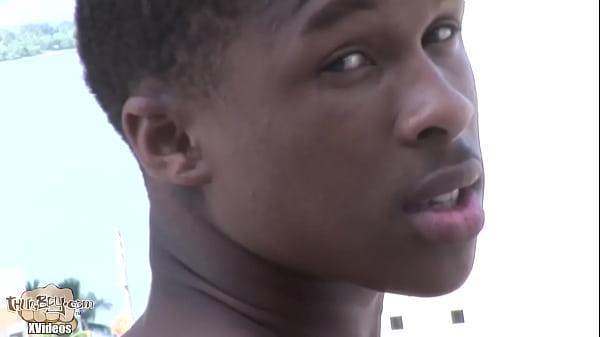 Dontae Star Thugboy Solo Photo Shoot thumbnail