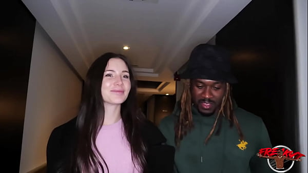 Nonton New Dropfun Times In Barcelona W... thumbnail