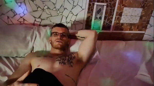 Carmona E O Cobra Fodendo Uma Cliente Na Sauna De S&atilde;o Jos&eacute; Dos Campos thumbnail