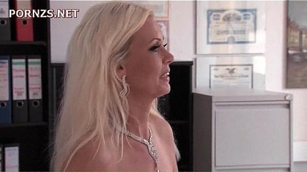 Nonton Chi.vs.ran.an.die.waesche 02 thumbnail