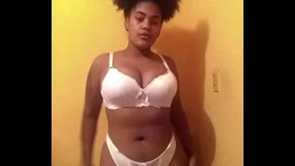Esta Puta Dominicana Es La M&aacute;s Caliente thumbnail