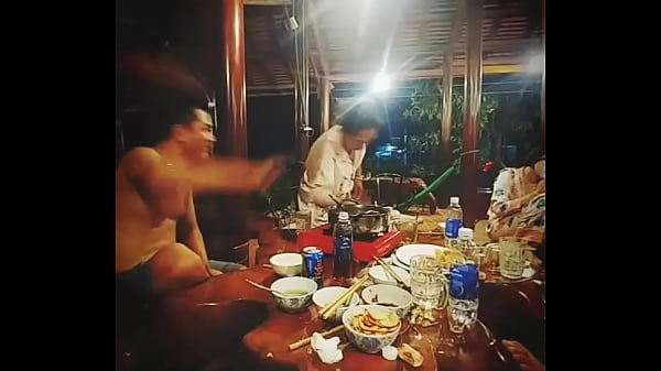 Video x&aacute_c minh