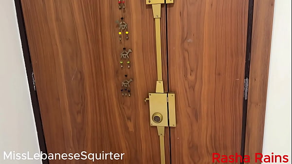 Nonton Your Lebanese Squirting Maid You Ever Wanted thumbnail