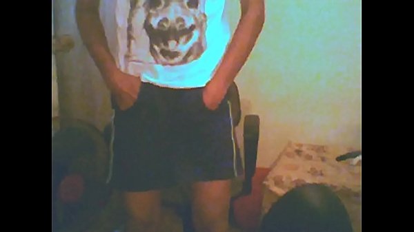 Cam Striptease thumbnail