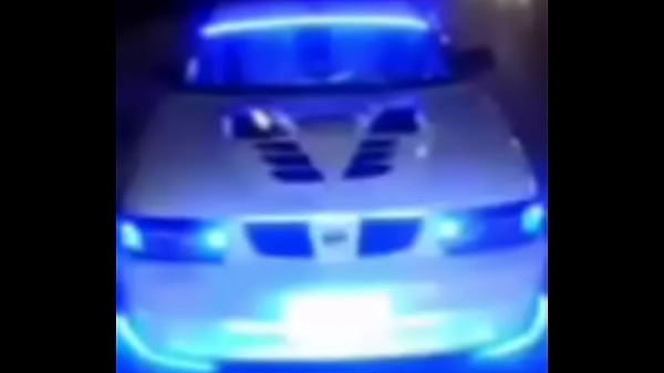 Nonton Criticando Rico thumbnail