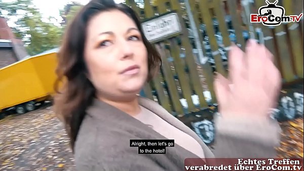 Dicke Normale Hausfrau Auf Berlin Stra&szlig;e Zum Erocom Date Sexdate Getroffen Und Verf&uuml;hrt thumbnail
