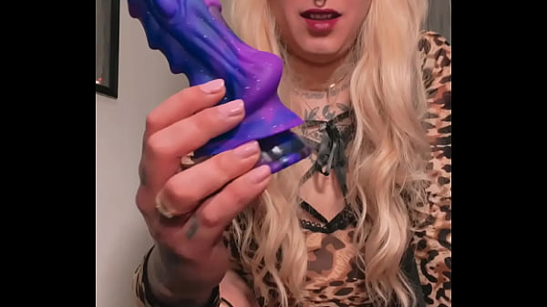 Big Ass Trans Fucks Her Ass With Huge Dildo thumbnail