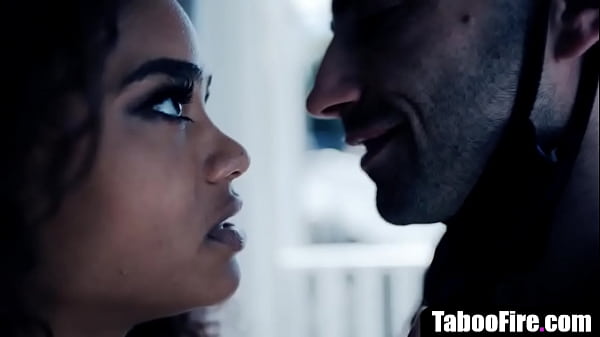 Ebony housewife cheats on husband while he has coronavirus 