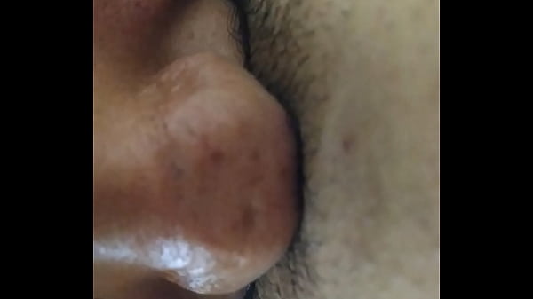 Nonton Le Hago Un Oral A Una Rica Ni&ntilde;a thumbnail