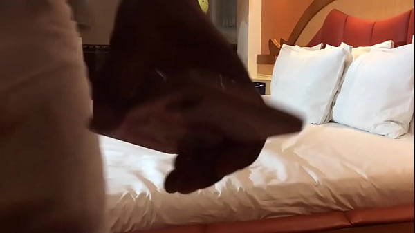 Nonton Behind The Scenes With Rebecca Santos & Alex Ferraz thumbnail