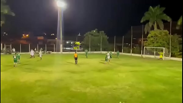Cunha rodando e botando no L&eacuteo