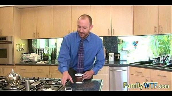 Nonton Stepdaughter Gets Fucked 0098 thumbnail