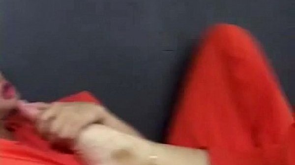 Nonton Busty Feet Loving Girls thumbnail