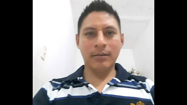 Nonton Hombre Maduro Miguel thumbnail