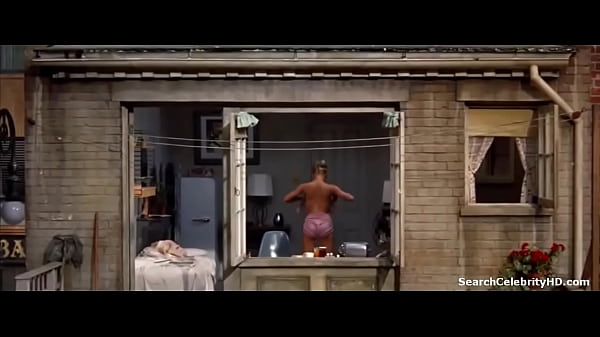 Nonton Georgine Darcy In Rear Window 1955 thumbnail