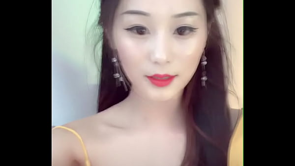 Nonton 美女直播 thumbnail