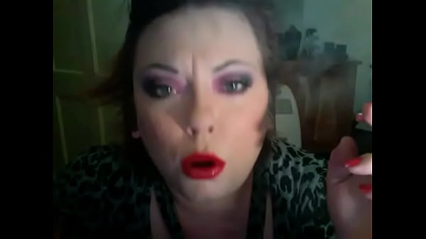 Nonton Uk Chubby Tina A Gauloise Cigarette thumbnail