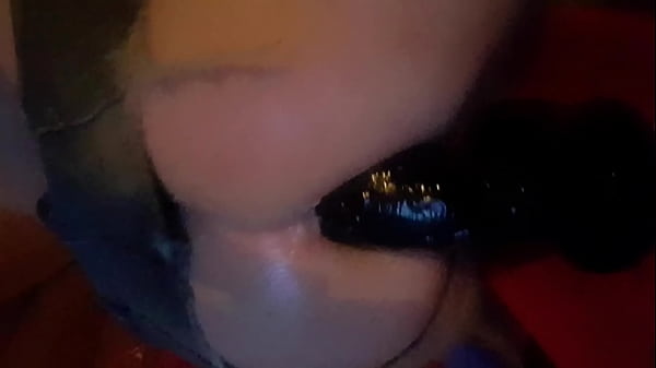 Anal Slut818