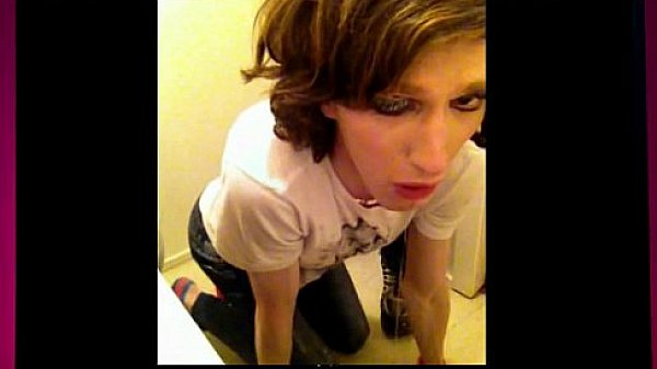 EXTREMELY SEXY CROSSDRESSER TRAP 