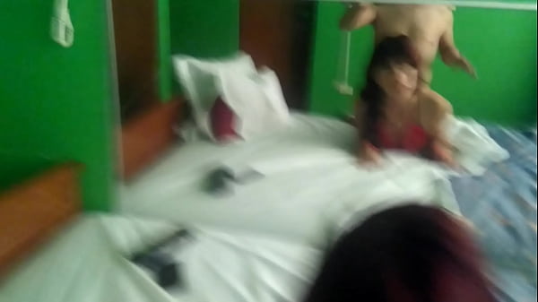 Nena Disfrazada De Conejita Sexy. thumbnail