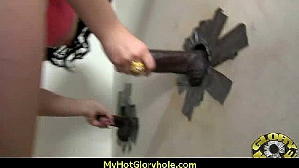 Nonton Sexy Wild Lady Deepthroats At Gloryhole 25 thumbnail