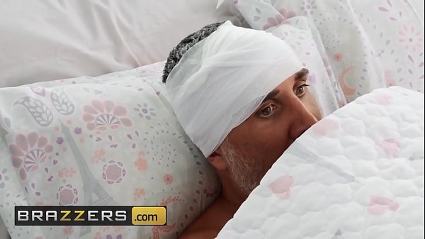 Nonton .brazzers.xxx/gift - Copy And Watch Brooklyn Gray Video thumbnail