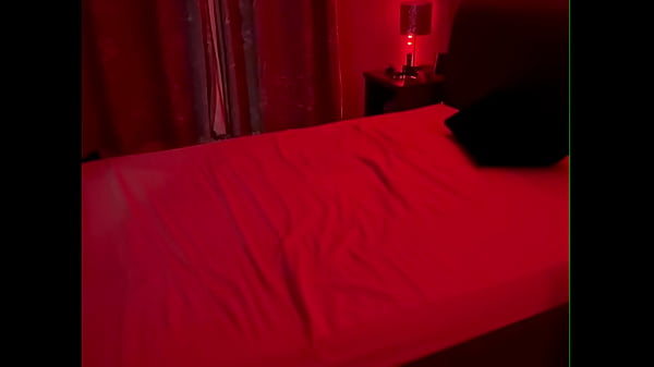 Nonton Oiled Slut Swallows First Cum Load And Farts Out The Second thumbnail