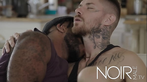 Hermanastro, Dejame Probar Tu Polla Negra thumbnail